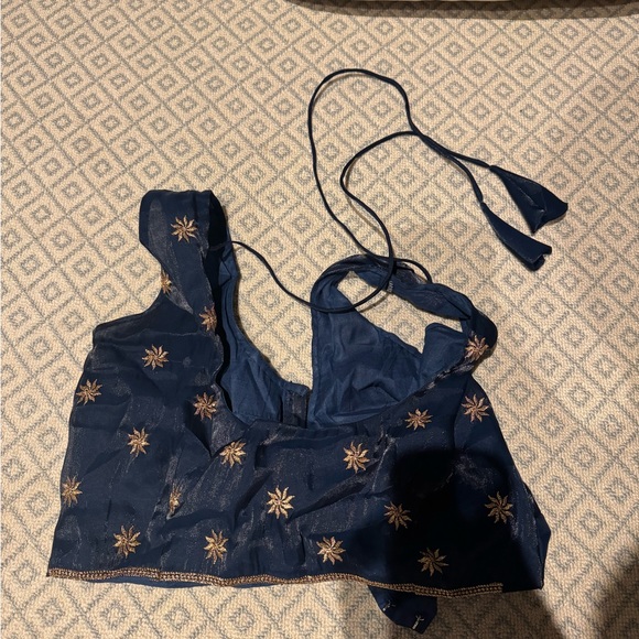 Navy Blue Sari for Indian Wedding - With adjustable clasps to help put it on! - Picture 5 of 5